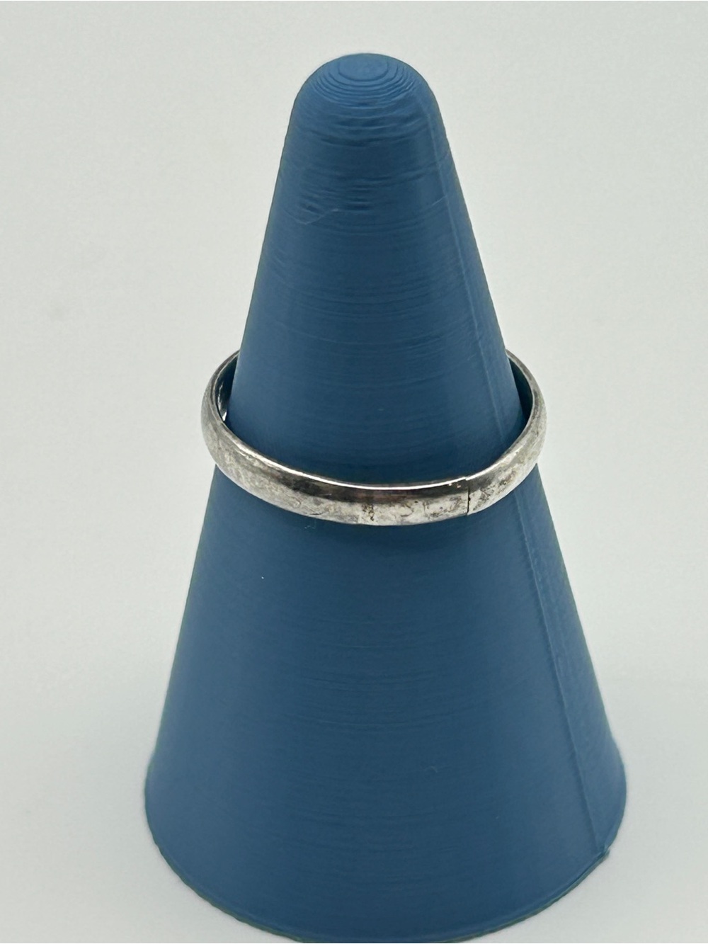 925 Sterling Silver Stackable Ring Size 7 Minimalist Band - Picture 2 of 5